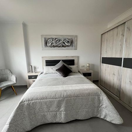 APARTAMENTOS MARIA DE LUCIA- Segundo Piso Arou Exterior foto