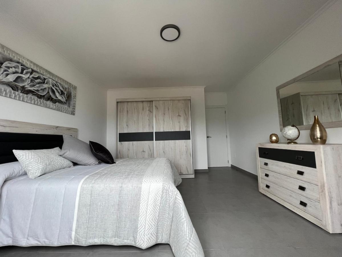 APARTAMENTOS MARIA DE LUCIA- Segundo Piso Arou Exterior foto